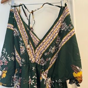 Cupshe Green Floral V-Neck Coverup